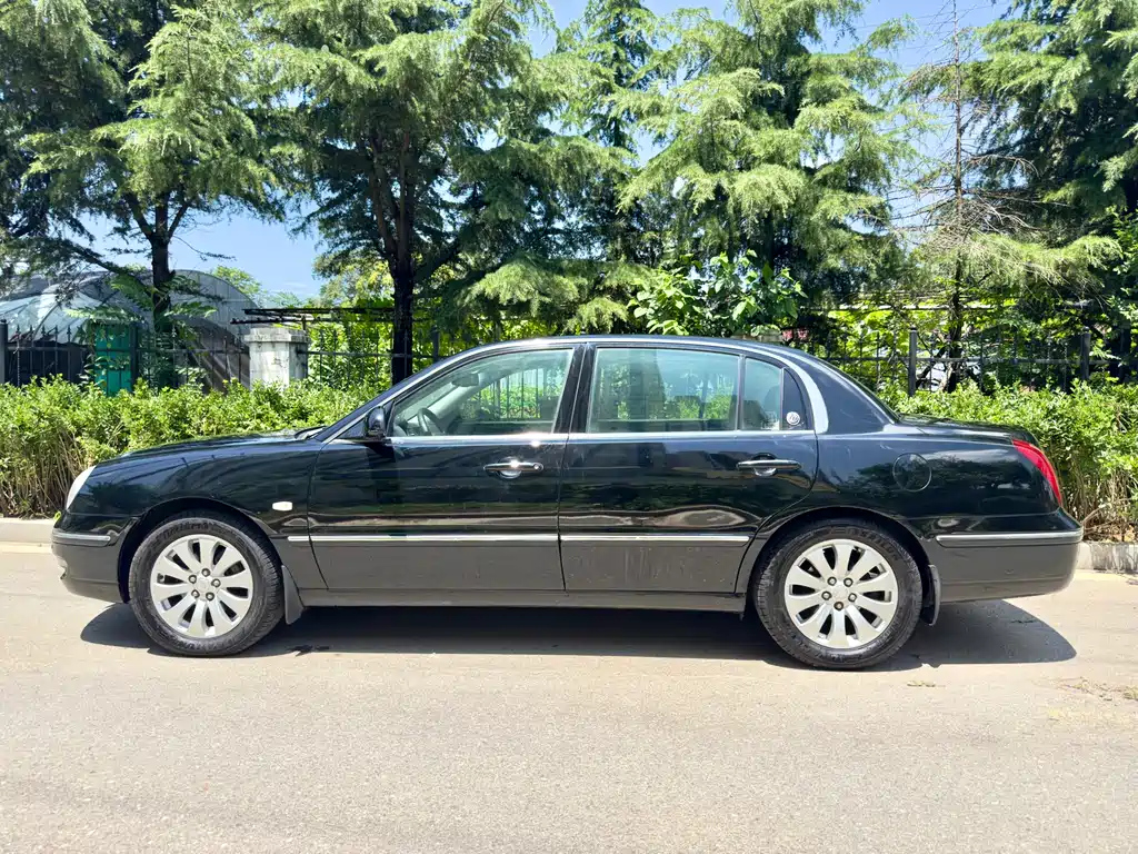 KIA OPIRUS 2008