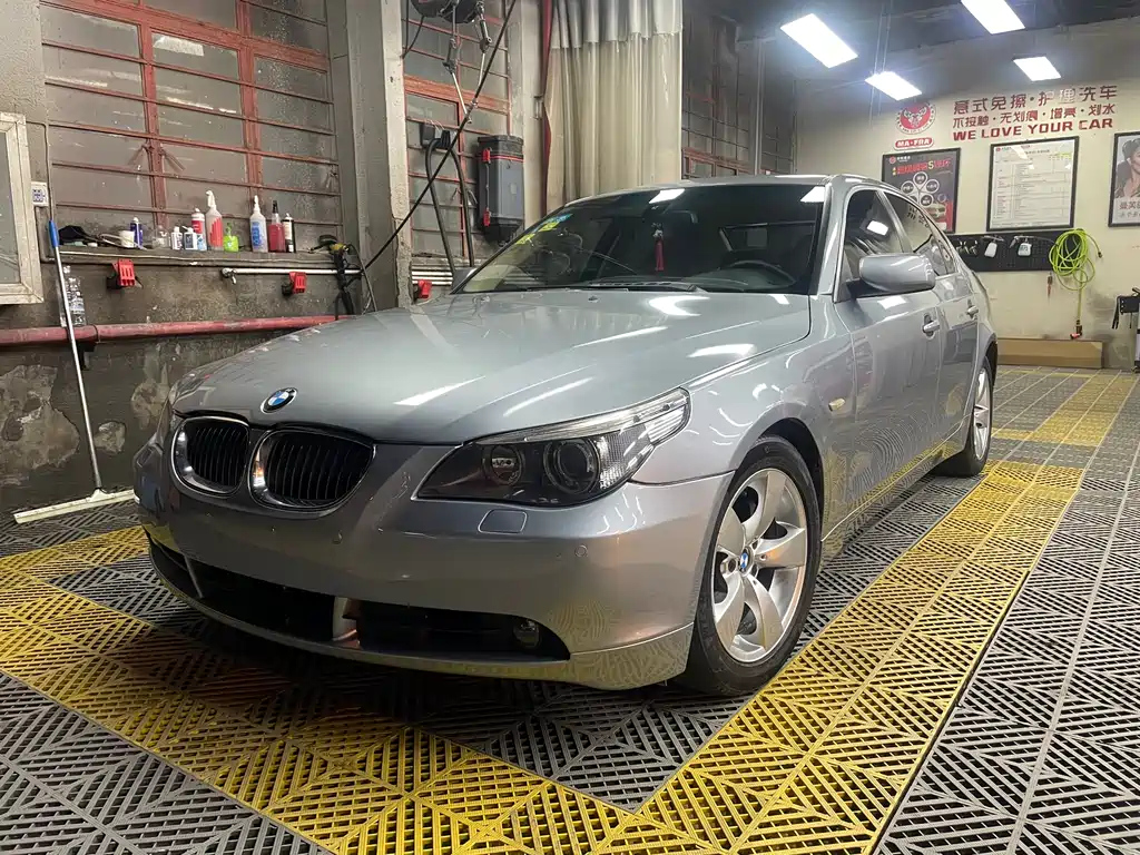 BMW 5-SERIES 2006