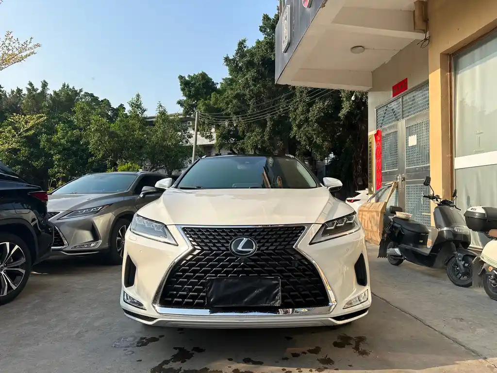 LEXUS RX 2020