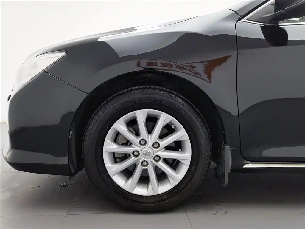 TOYOTA CAMRY 2012