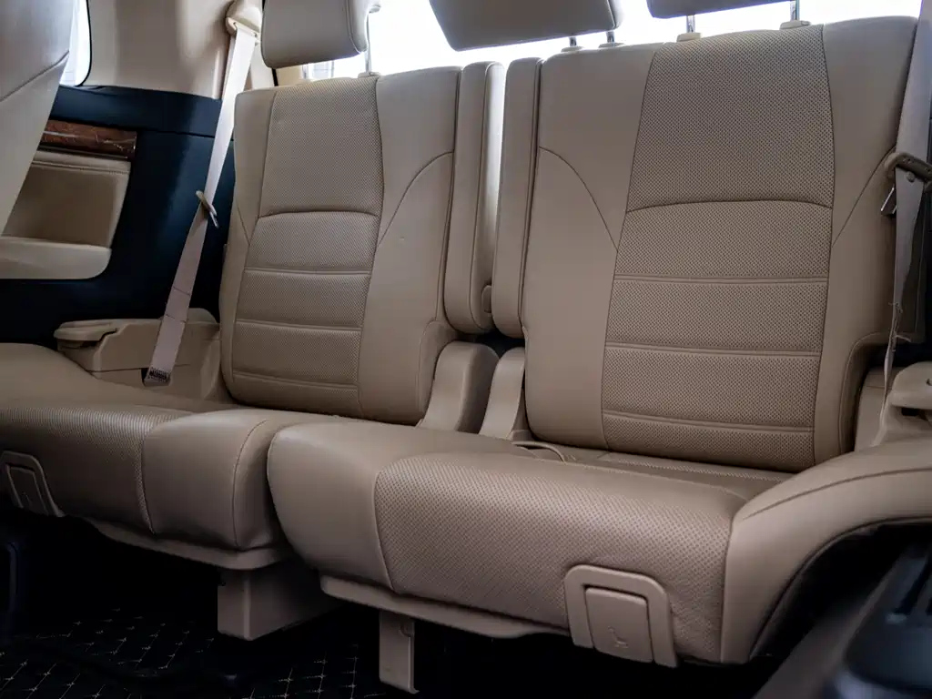 TOYOTA ALPHARD 2018