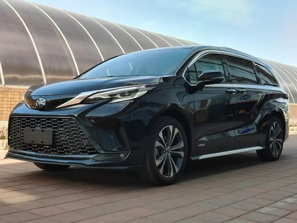 TOYOTA GRANVIA