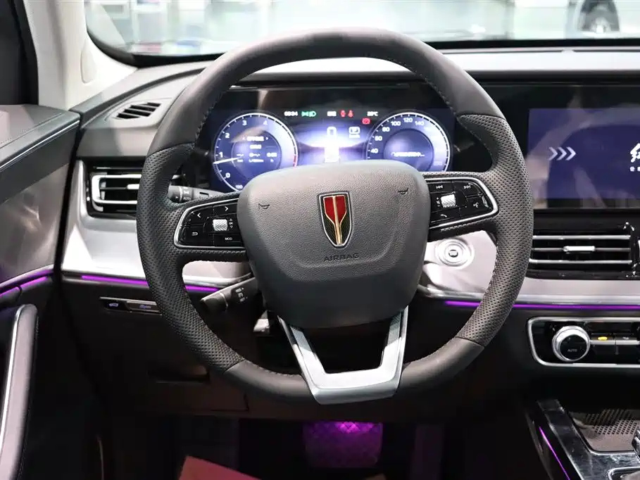 HONGQI HS5 2023