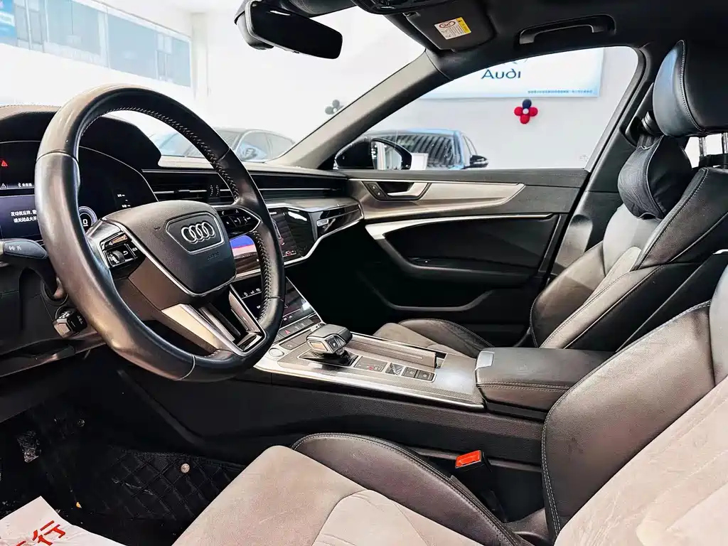 AUDI A6L 2020