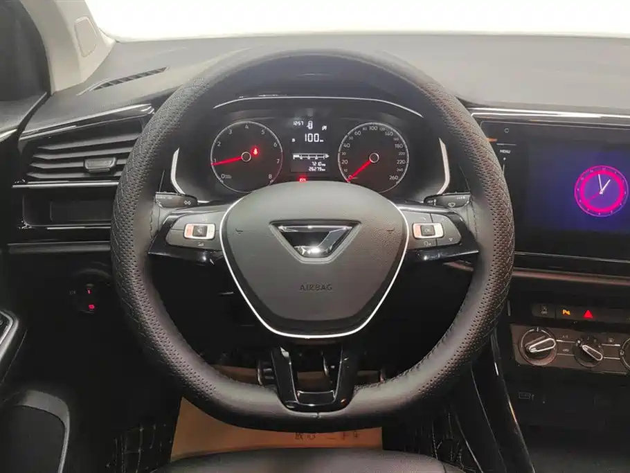 JETTA VS5 2021