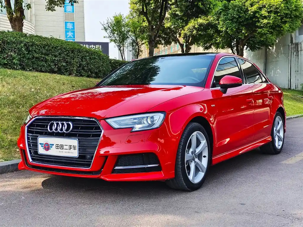 AUDI A3 2018