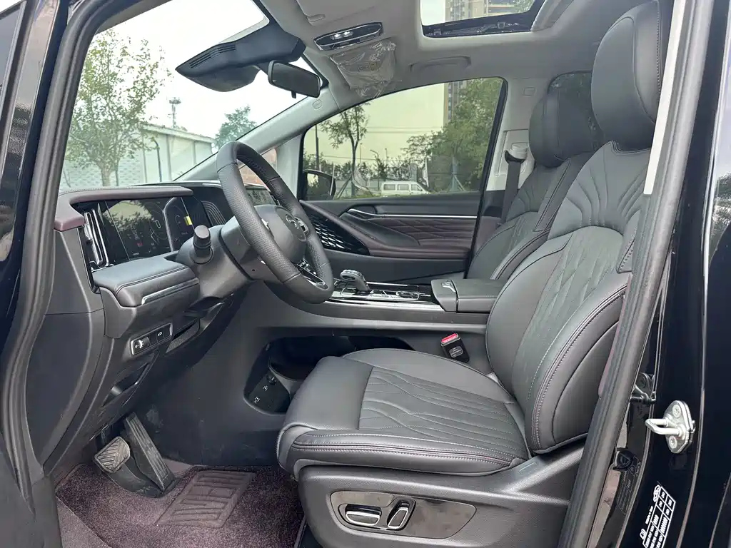 TRUMPCHI M8 2024