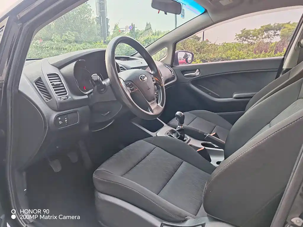 KIA K3 2015