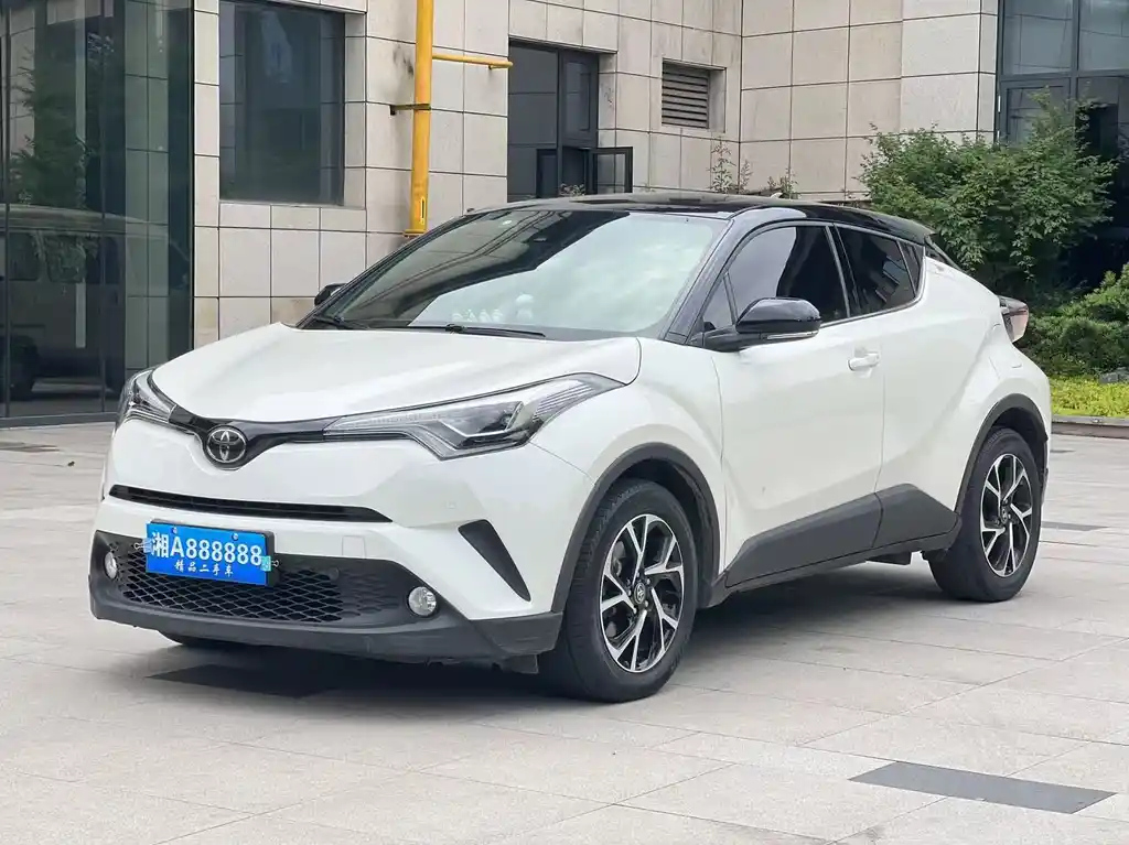 TOYOTA C-HR 2020