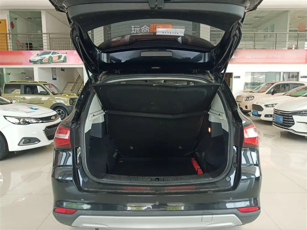 ROEWE RX3 2020