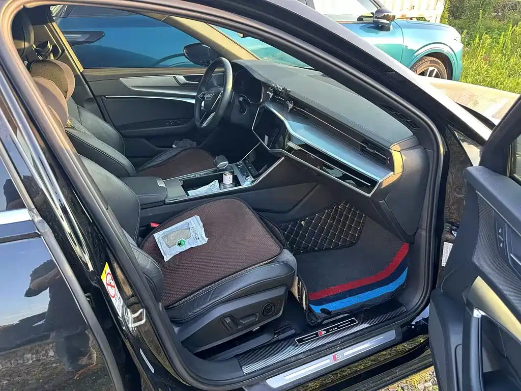 AUDI A6L 2022
