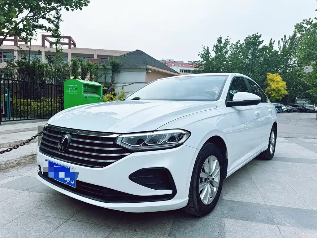 VOLKSWAGEN LAVIDA 2023