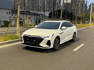 chery arrizo-8
