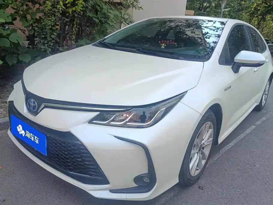 TOYOTA COROLLA 2023