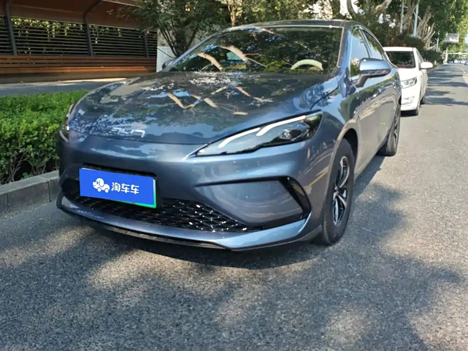 BYD SEAL 05 DM-I 2025