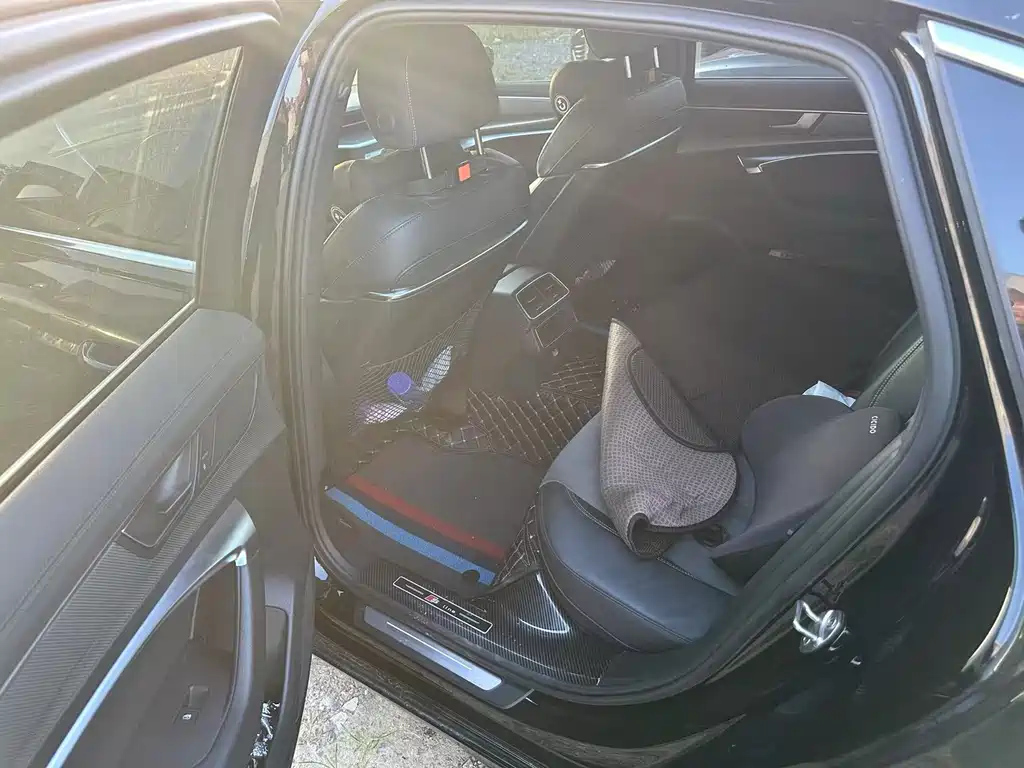 AUDI A6L 2022