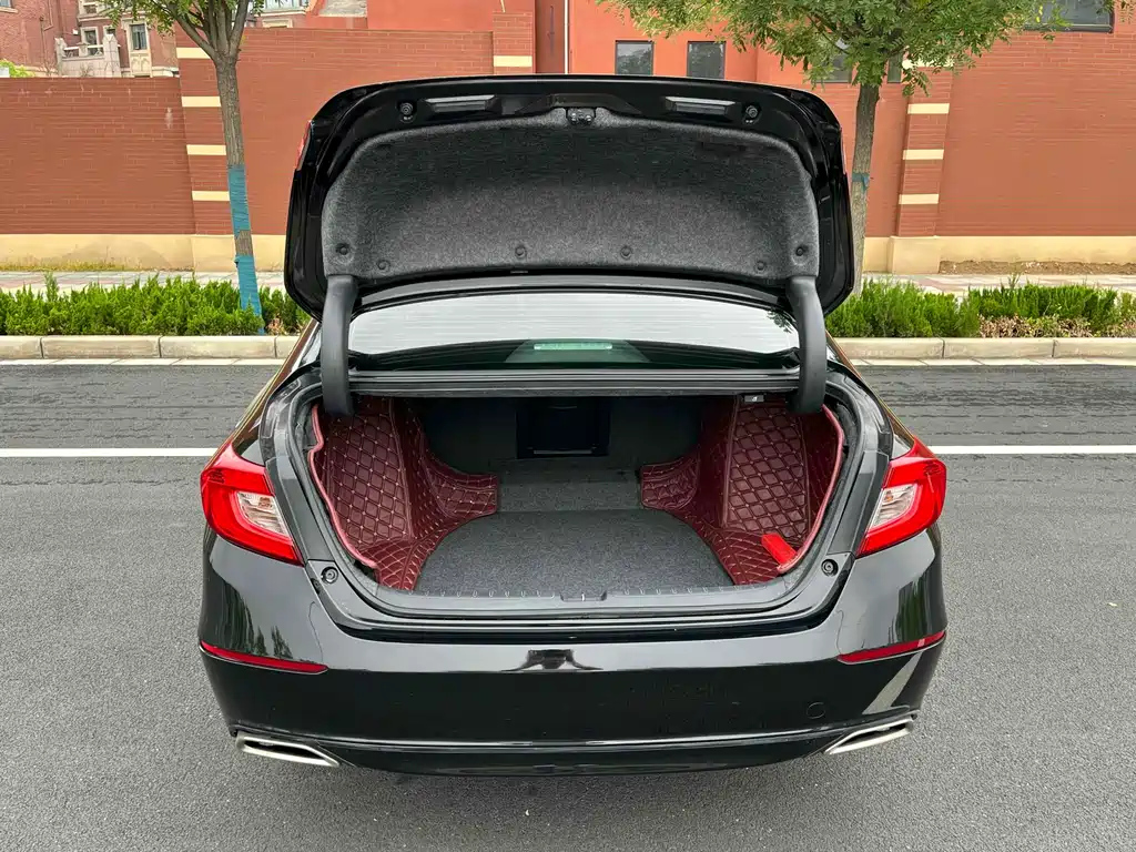 HONDA ACCORD 2018