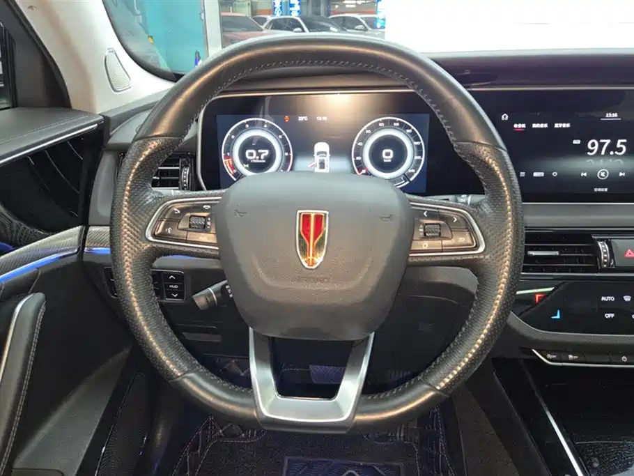 HONGQI HS5 2019