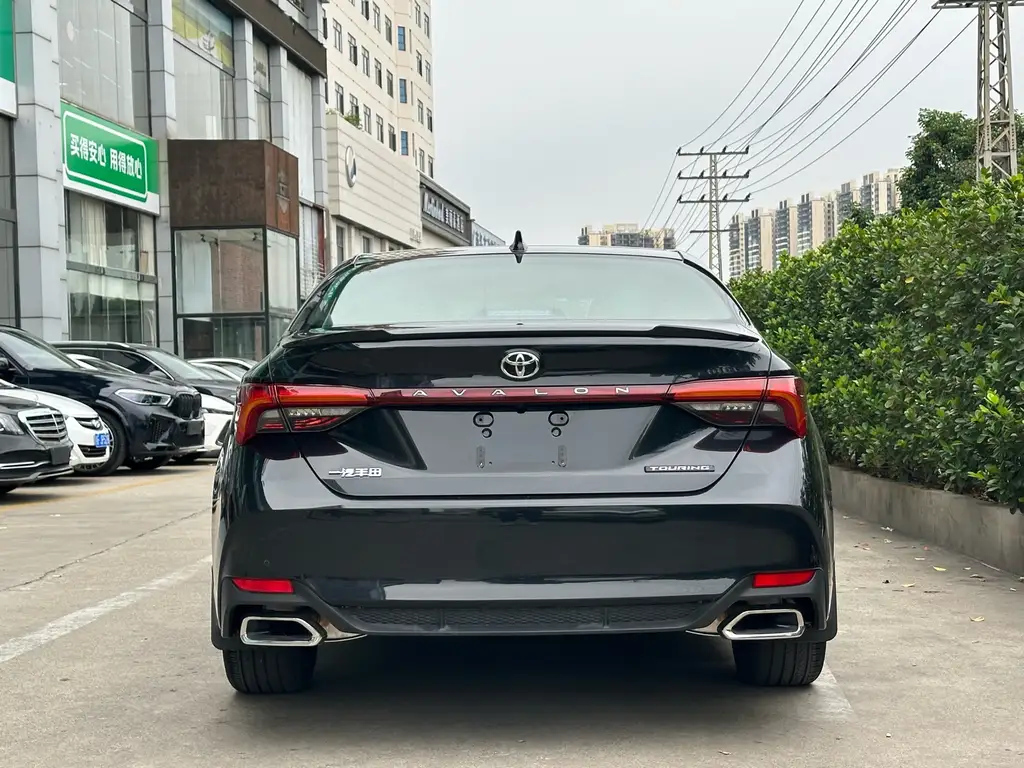 TOYOTA AVALON 2022