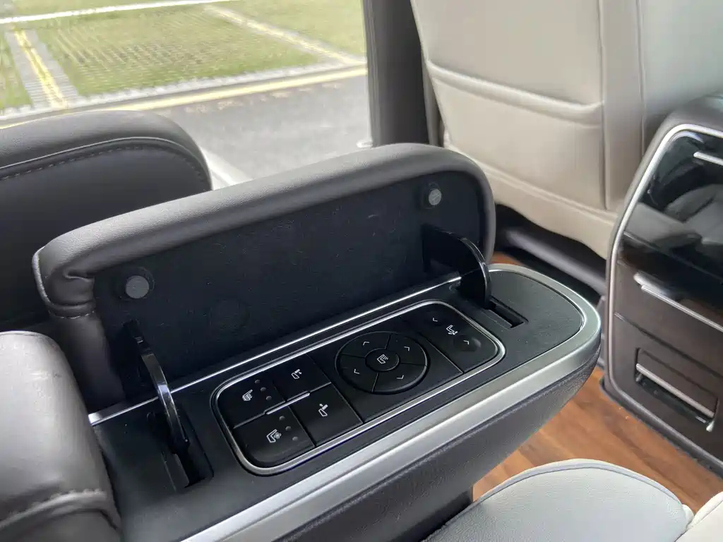 TRUMPCHI M8 2022
