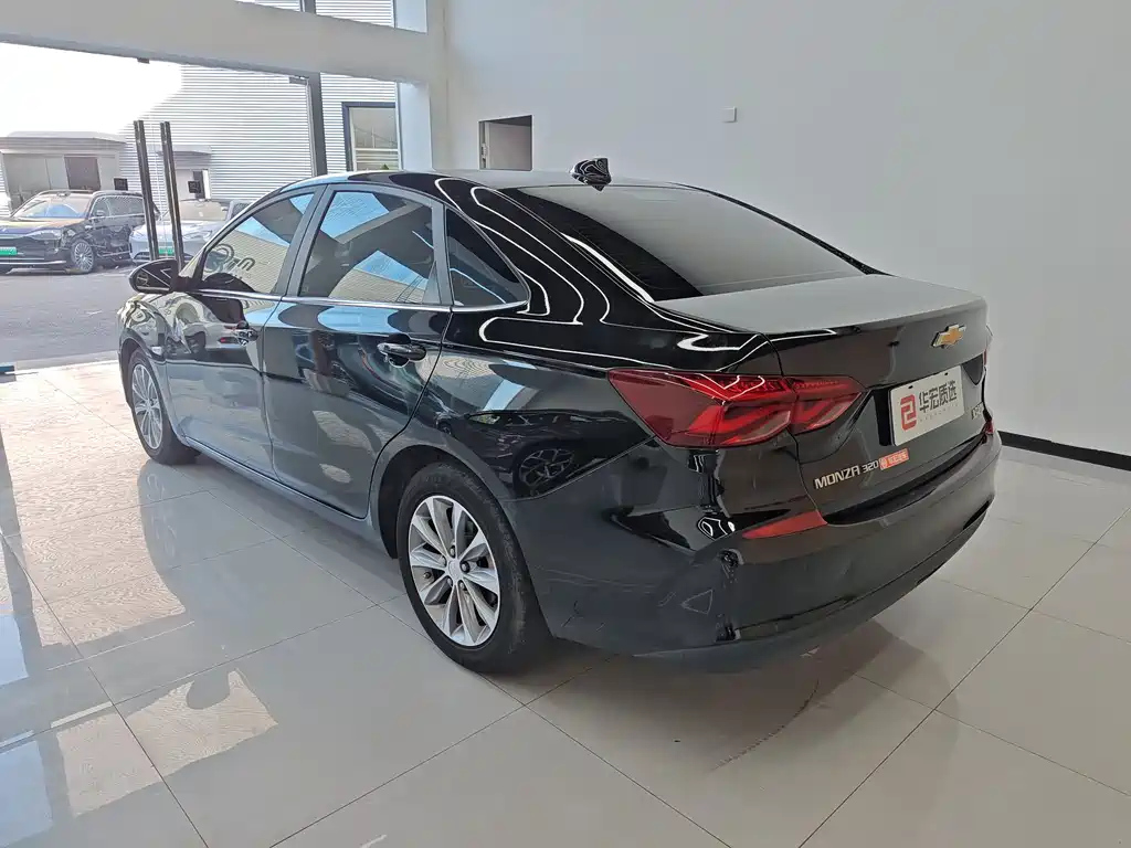 CHEVROLET CRUZE 2020