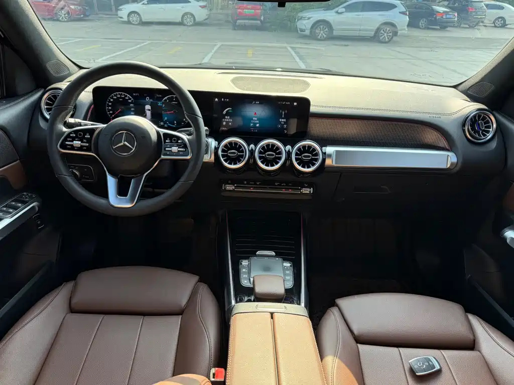 MERCEDES BENZ GLB 2022