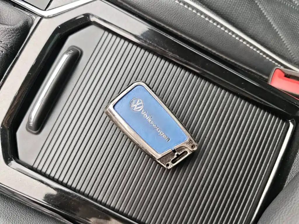 VOLKSWAGEN PASSAT 2022