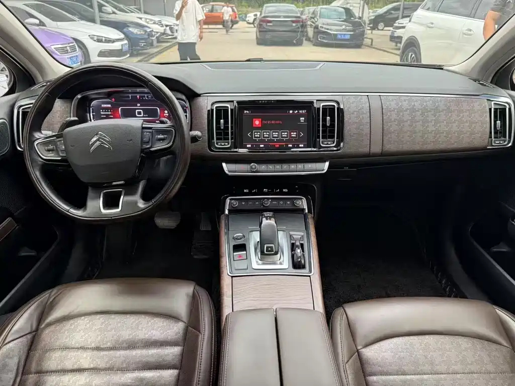 CITROEN C6 2020