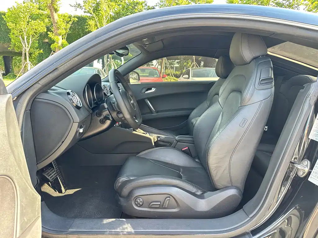 AUDI TT 2014