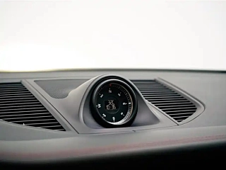 PORSCHE MACAN 2022 YEAR MACAN 2.0T 2022