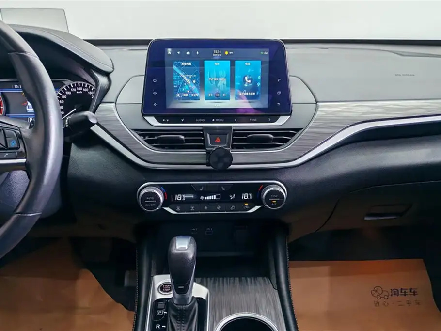 NISSAN TEANA 2021
