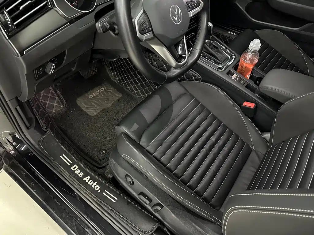 VOLKSWAGEN MAGOTAN 2021