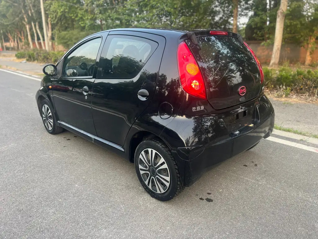 BYD F0 2012