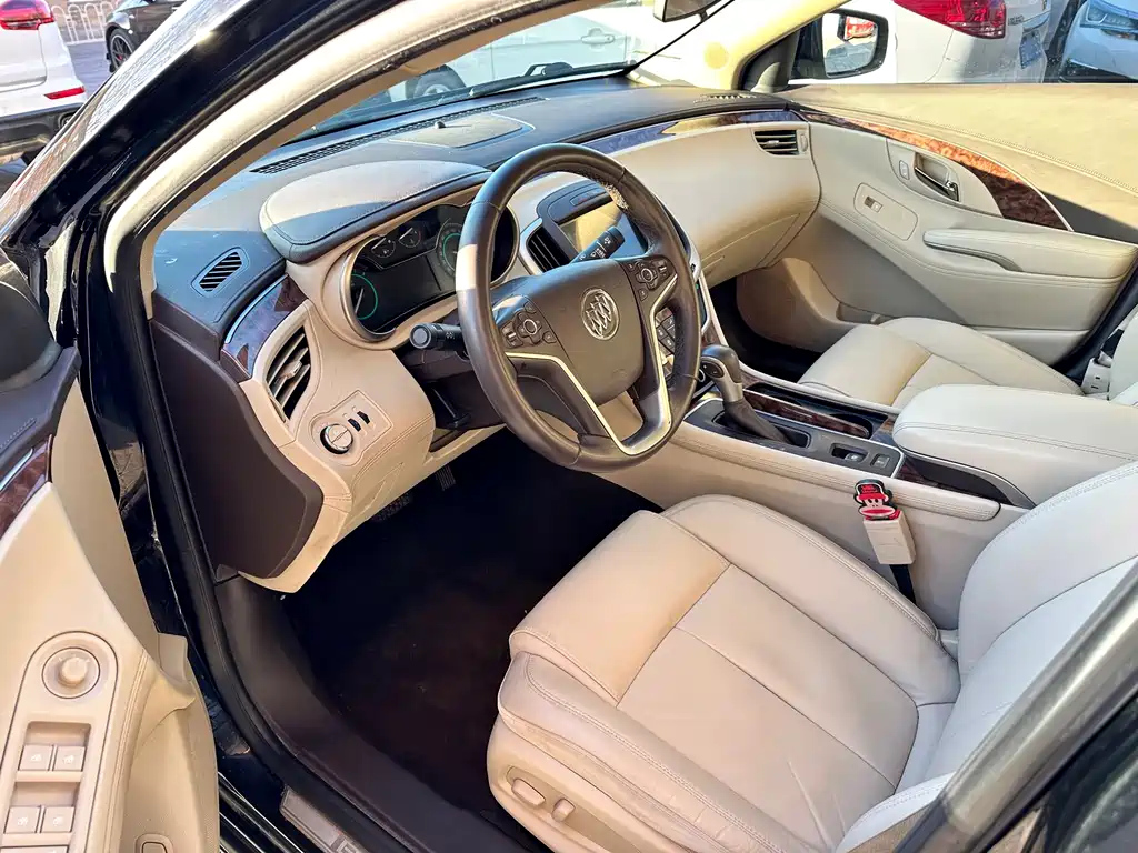 BUICK LACROSSE 2016
