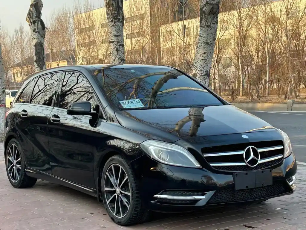 MERCEDES BENZ B-CLASS 2012