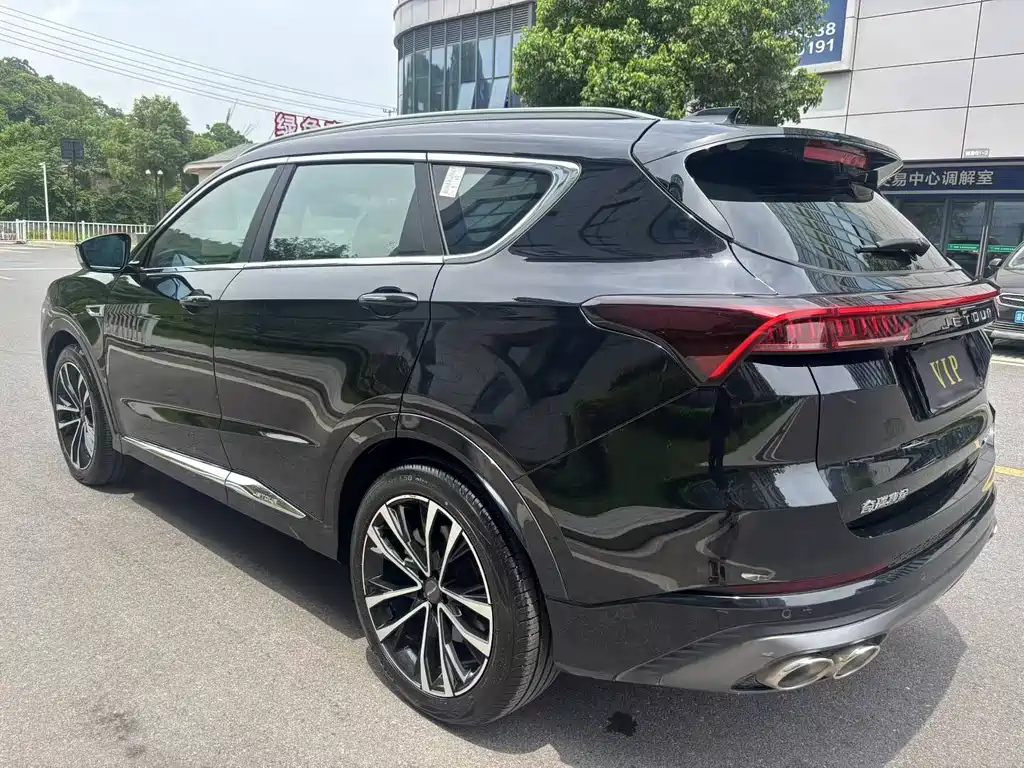 JETOUR X70 PLUS 2021