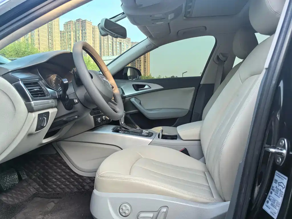 AUDI A6L 2012