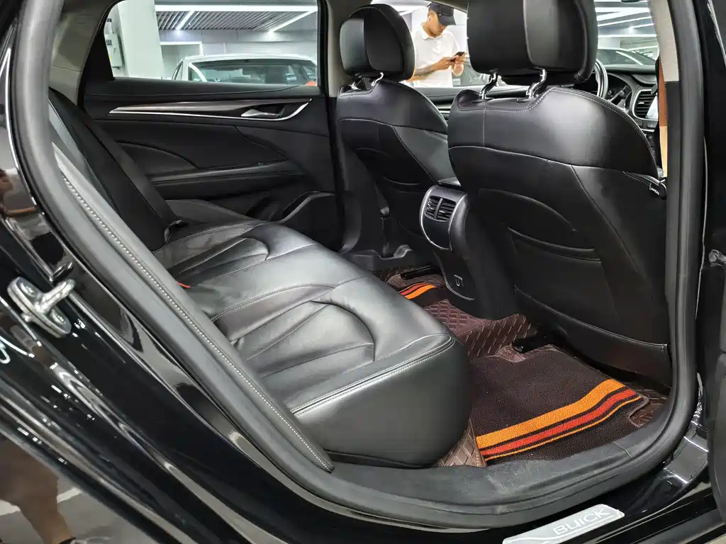 BUICK LACROSSE 2020