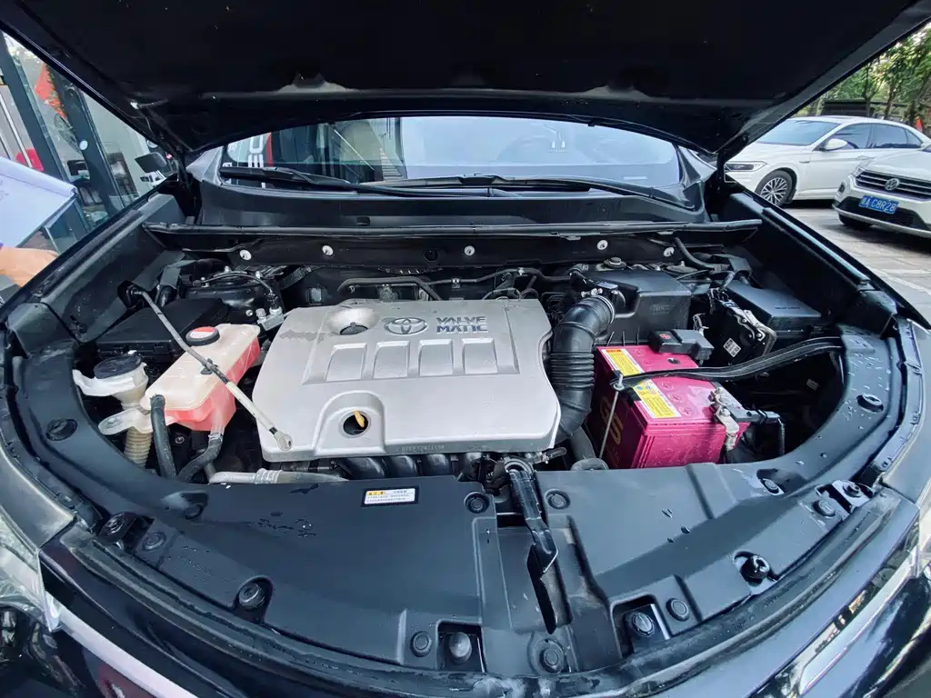 TOYOTA RAV4 RONGFANG 2016
