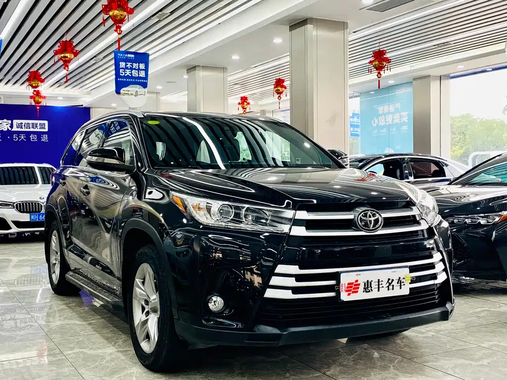 TOYOTA HIGHLANDER 2019