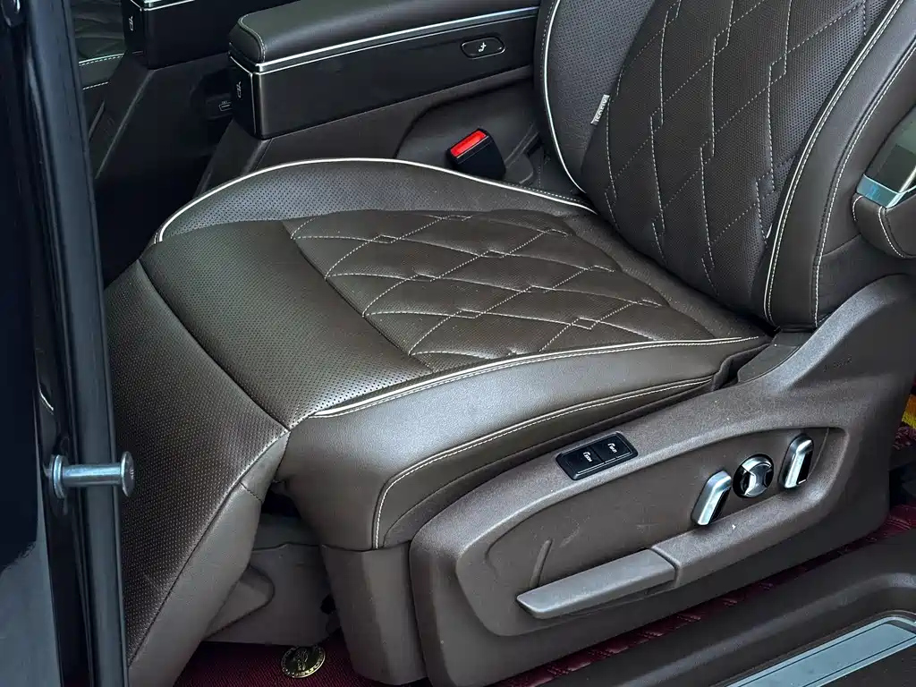 VOLKSWAGEN VILORAN 2020