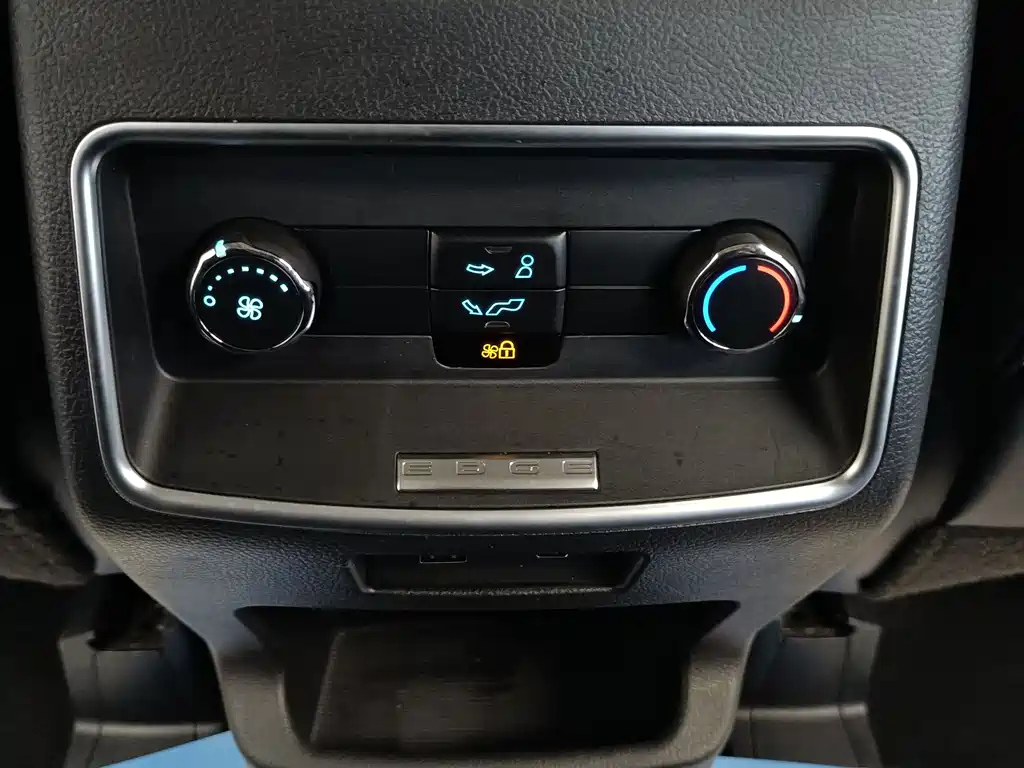 FORD EDGE 2022