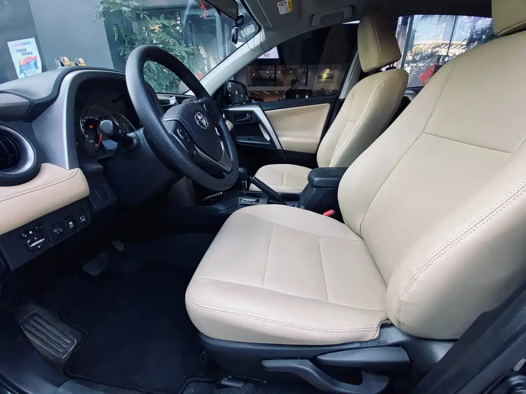 TOYOTA RAV4 RONGFANG 2016