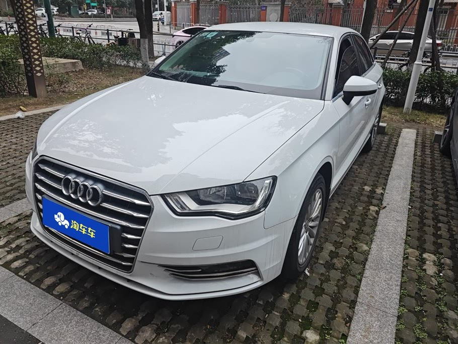 AUDI A3 2016