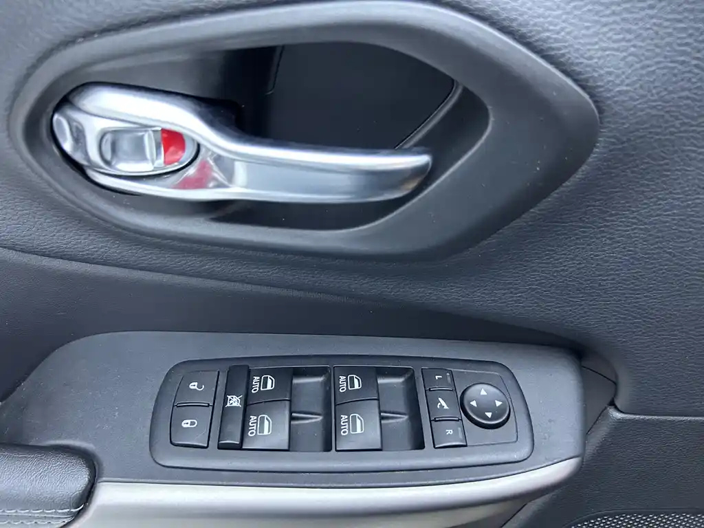 JEEP CHEROKEE 2019