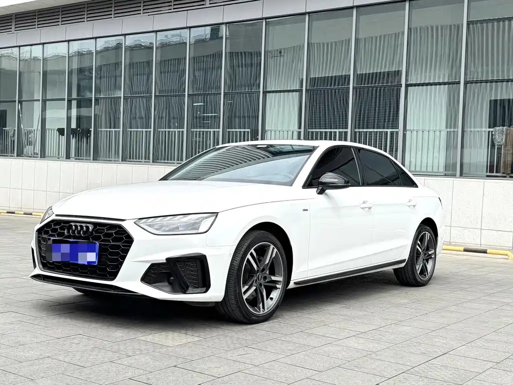 AUDI A4L 2022