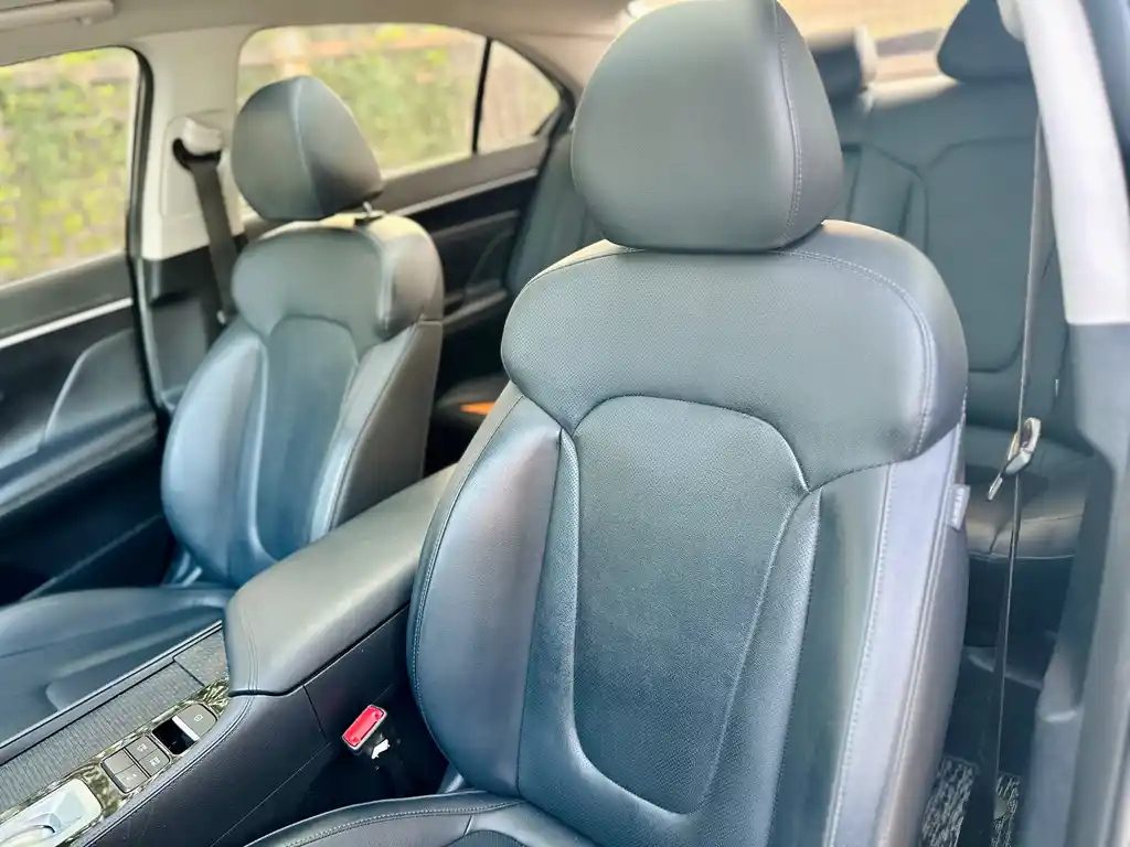HYUNDAI MISTRA 2021