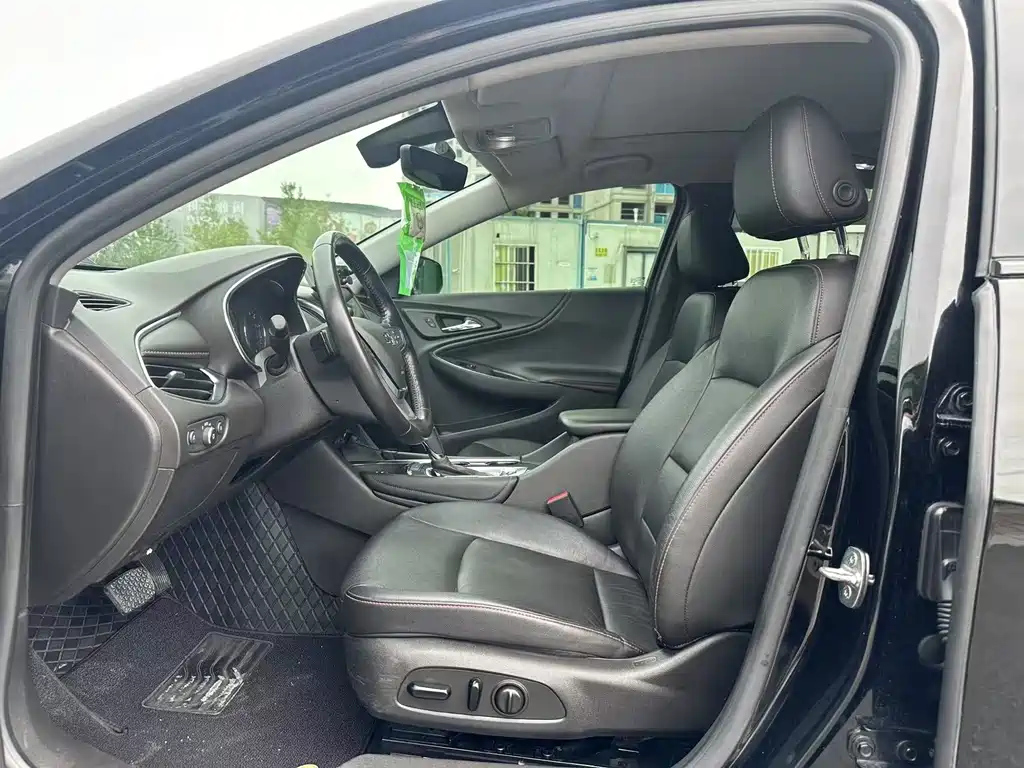 CHEVROLET MALIBU XL 2021