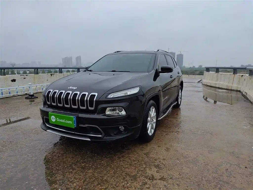 JEEP CHEROKEE 2017