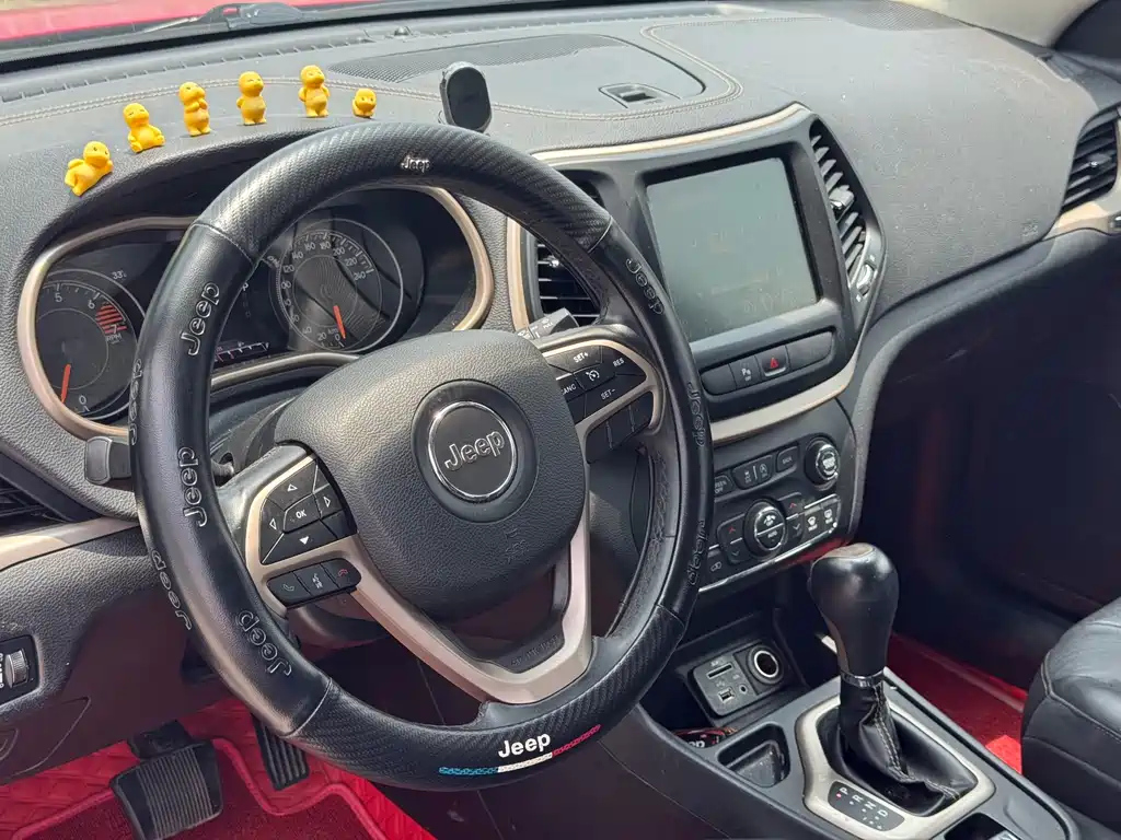 JEEP CHEROKEE 2017